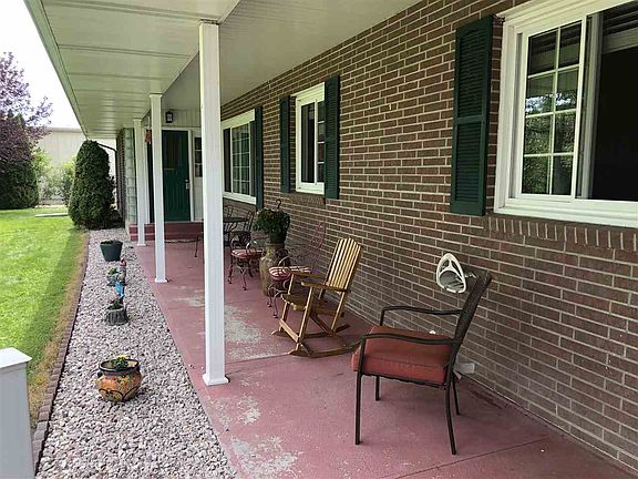 4th image of 3402 S Willow St