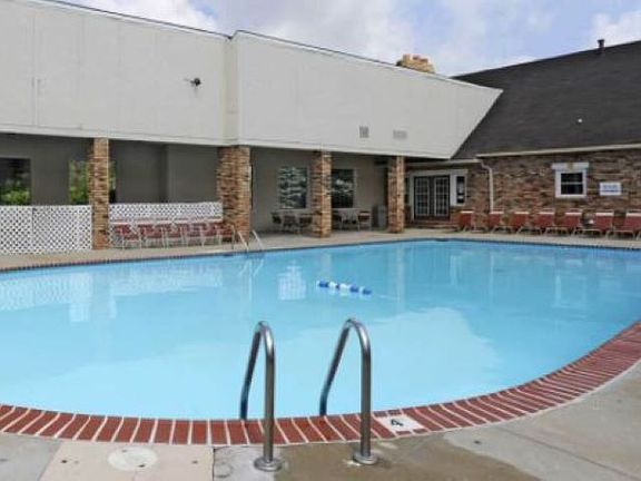 4th image of 4401 S Keystone Ave #12-2604