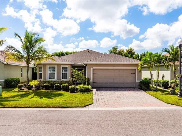 2156 Pigeon Plum Way, North Fort Myers, FL 33917