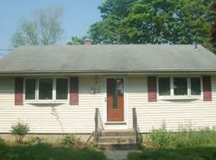 862 Bayview Ave, Bellport, NY 11713