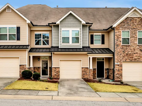 7707 Weathered Oak Way, Raleigh, NC 27616