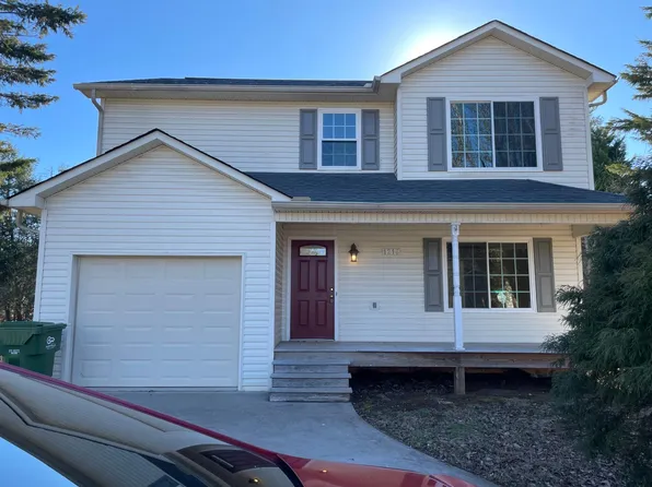 1216 W Broadway Ave, Maryville, TN 37801