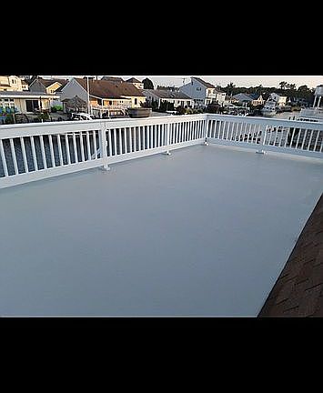 Upper Sun Deck