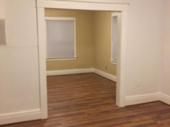 2nd image of 4049 Green St