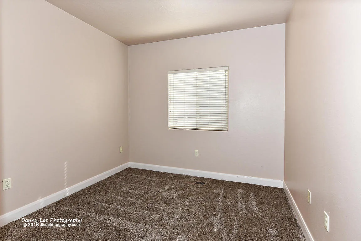 700 N Main St — Photo 3