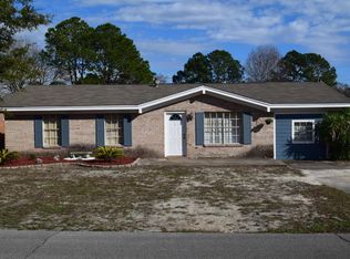 802 Russ Lake Dr, Panama City, FL 32404