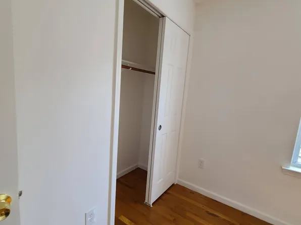 445 Elizabeth Ave Floor 2, Elizabethport, NJ 07206