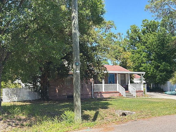 2nd image of 4418 N Tampania Ave