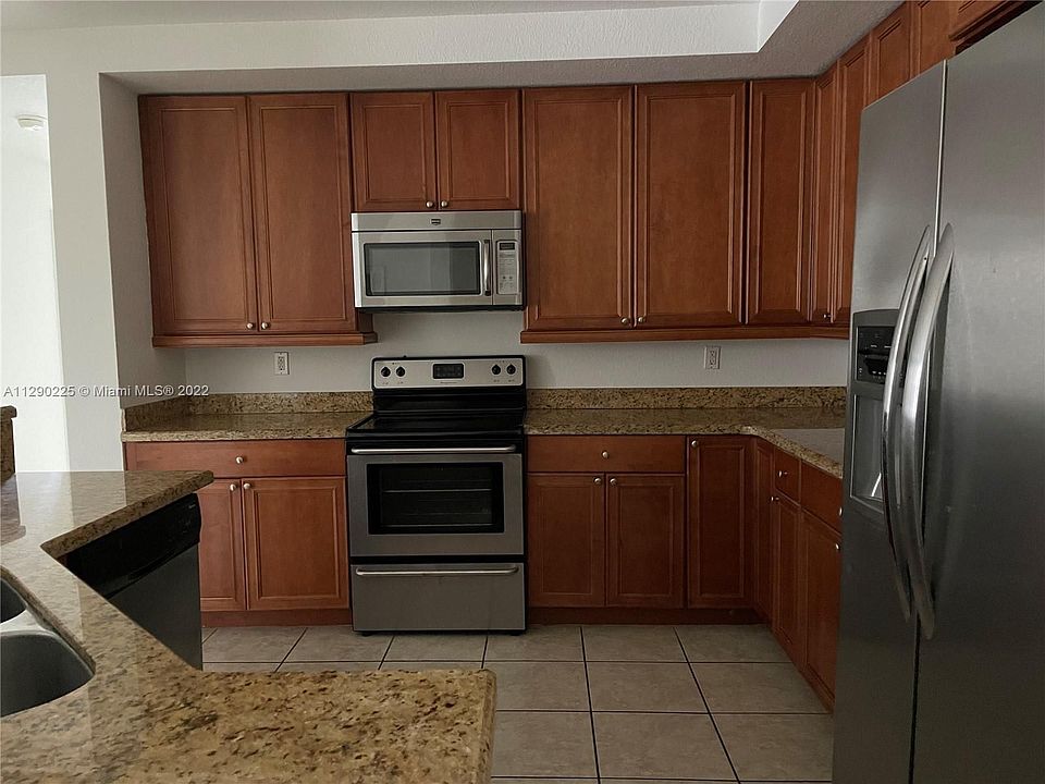 1st image of 107 Mendoza Ave APT 305