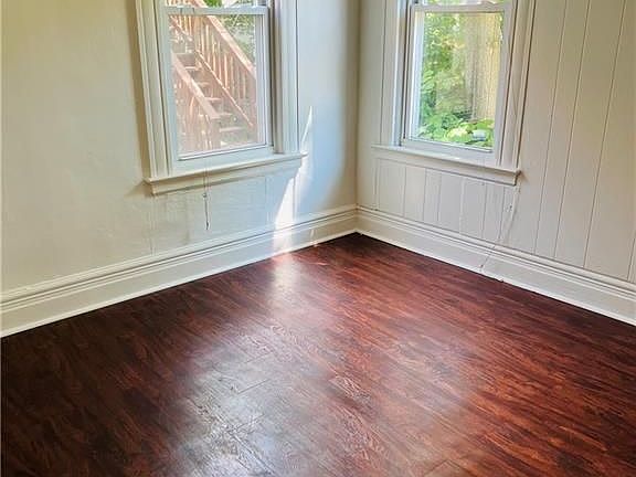 5th image of 37 Abbottsford Pl