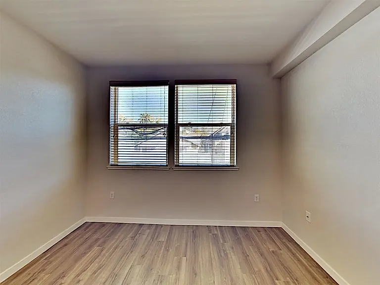 519 T St #203 — Photo 8
