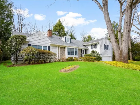 28 Doris Drive, Scarsdale, NY 10583