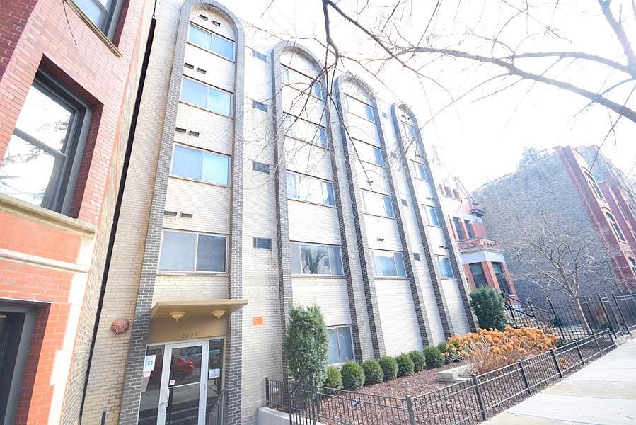 1st image of 2827 N Cambridge Ave APT 502
