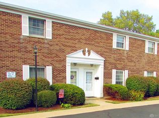 725 Clareridge Ln, Dayton, OH 45458