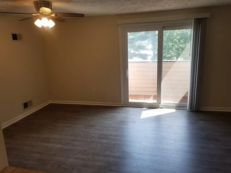 600 Heather Ridge Dr #F — Photo 28