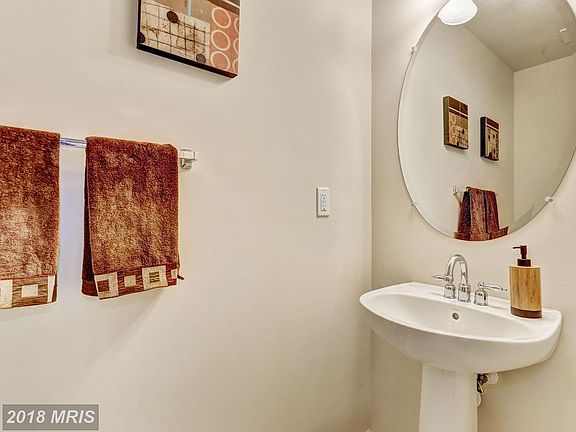 5th image of 8492 Pamela Way Unit 112