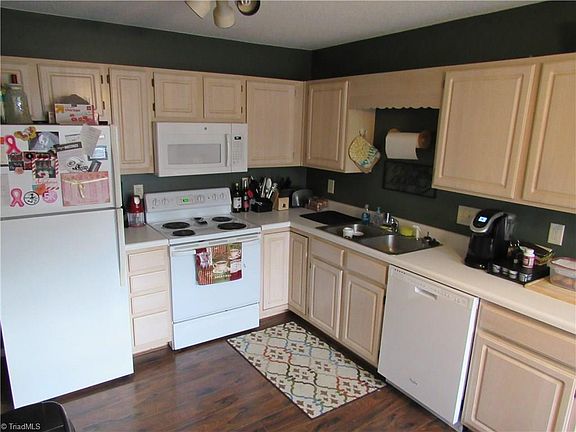 2nd image of 5808-45 Battery Dr