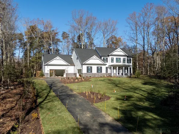 522 Ferry Point Rd, Annapolis, MD 21403