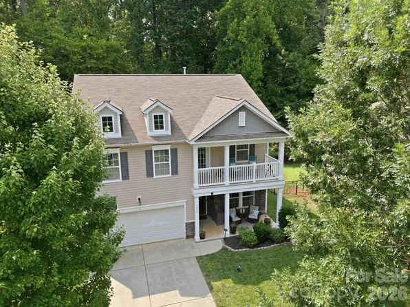 7211 Barefoot Forest Dr, Charlotte, NC 28269