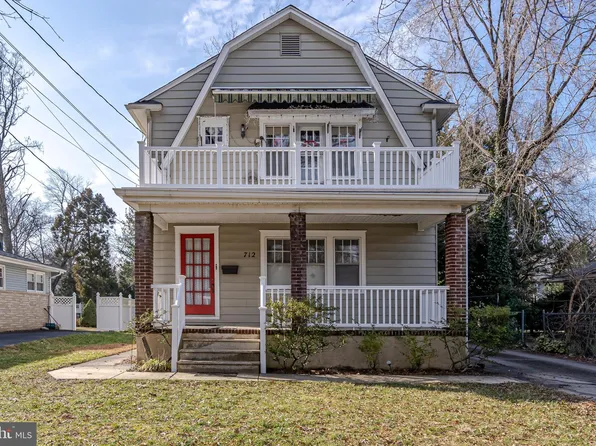 712 Grove St, Haddonfield, NJ 08033