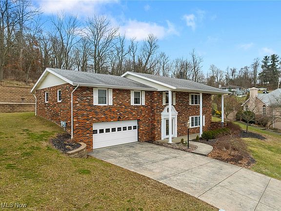 2nd image of 186 Greentree Dr