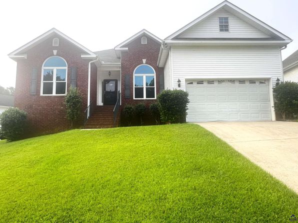 220 Sugarloaf Cir
