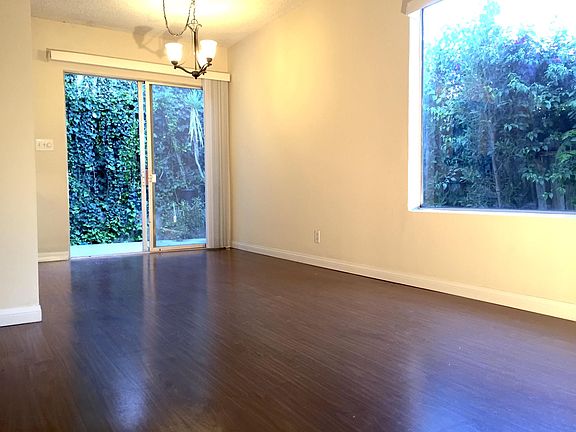 2nd image of 8965 Cynthia St