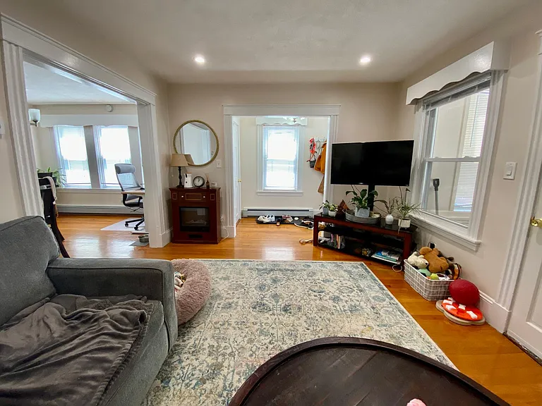 71 Edenfield Ave — Photo 3