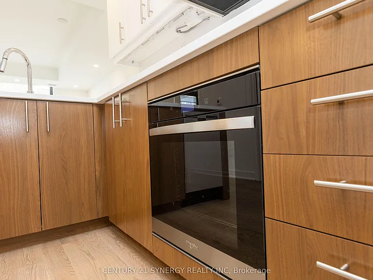 340 Queen St #1201 — Photo 13