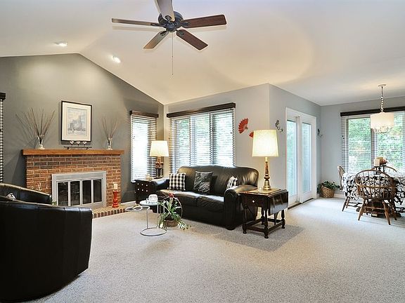 2nd image of 1644 Courtland Dr