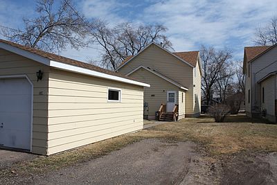 3rd image of 1519 Lackawanna Ave