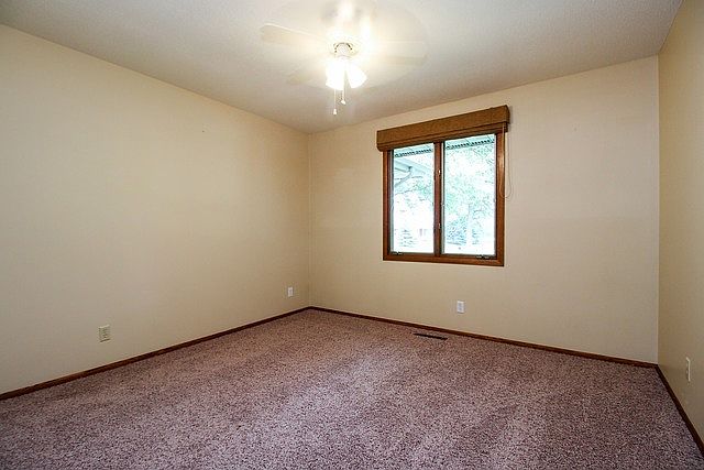 1st image of 2710 E Heritage Ln