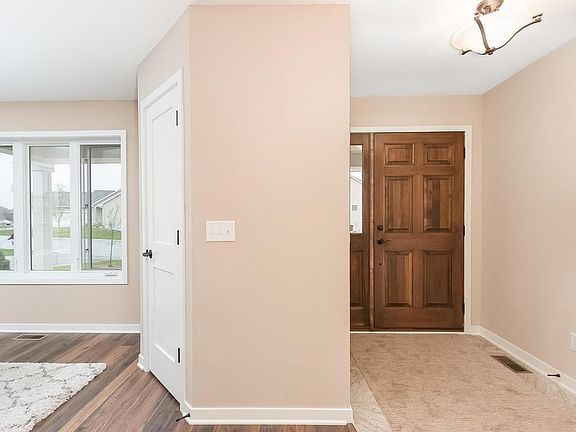2nd image of 11804 Erskin Cir