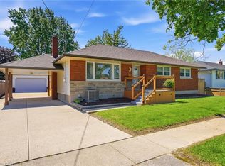 17 Sullivan Dr, Saint Catharines, ON L2N 1K3