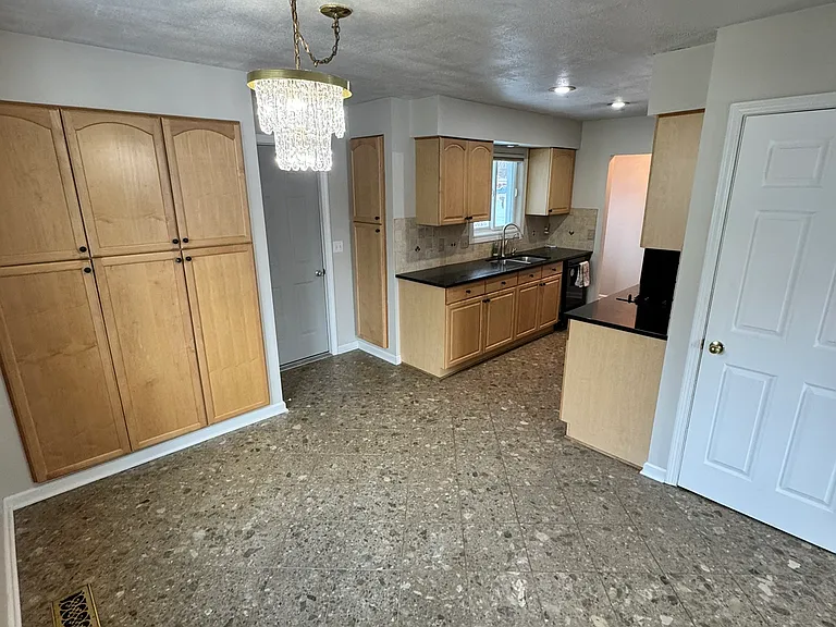 14232 Landings Way — Photo 24