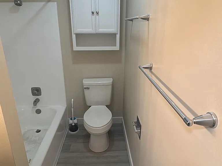 1480 Stonebridge Cir #D8 — Photo 9