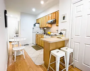 Rented by City Connections Realty