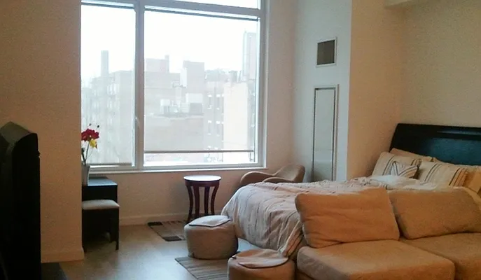 Rented by BLU Real Estate | media 44