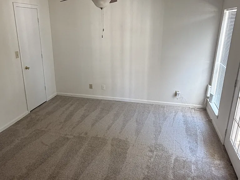20 Hamiltons Harbor Dr #DR844 — Photo 7