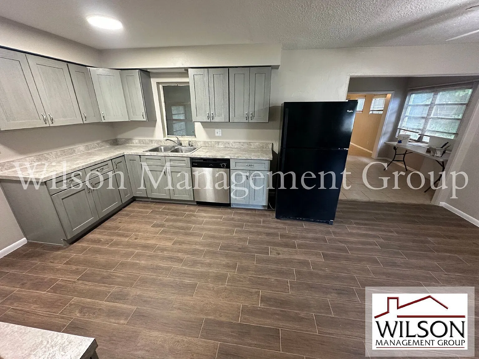 3 bed, 2.0 bath, 1684 sqft, $1,995 — Photo 3