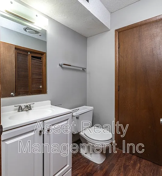 9124 Woodpark Ln NW #D — Photo 10