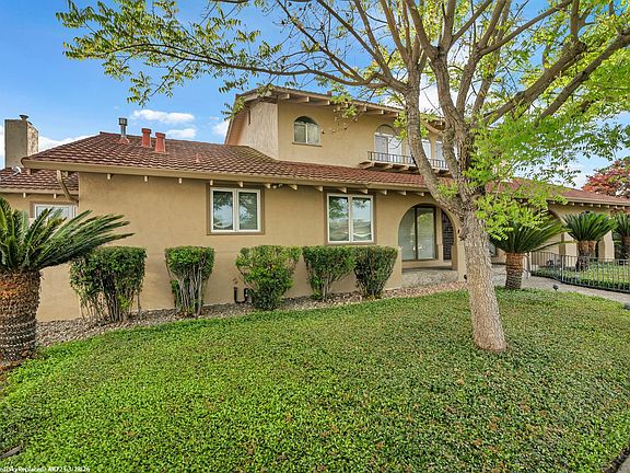 4th image of 2506 Kenmore Ct