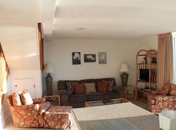 3rd image of 1175 N Beachview Dr #129