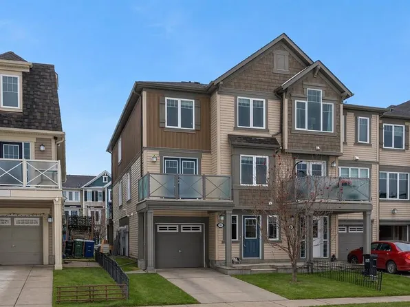 165 N Windstone Ave SW, Airdrie, AB T4B 3R3