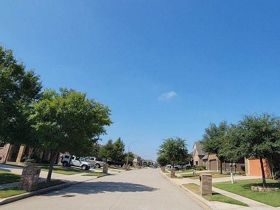 4th image of 2521 Open Range Dr