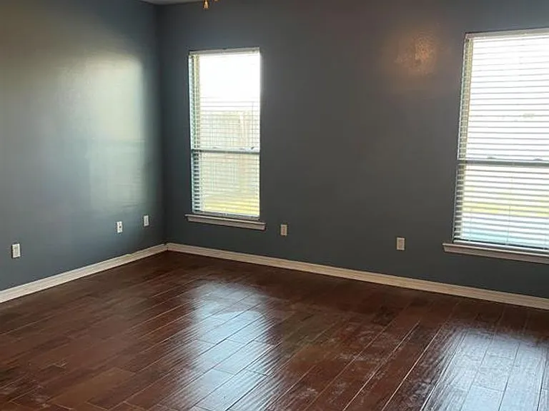 9437 Redwood Lake Blvd — Photo 16