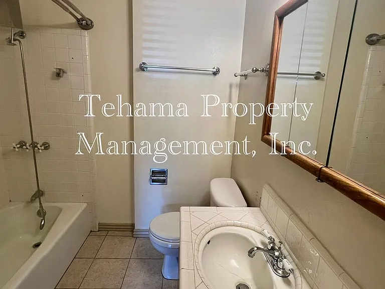 845 Lassen Ave — Photo 8