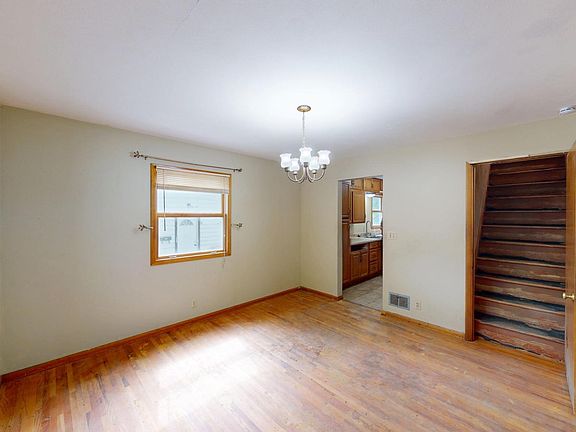4th image of 1420 Academy Ave