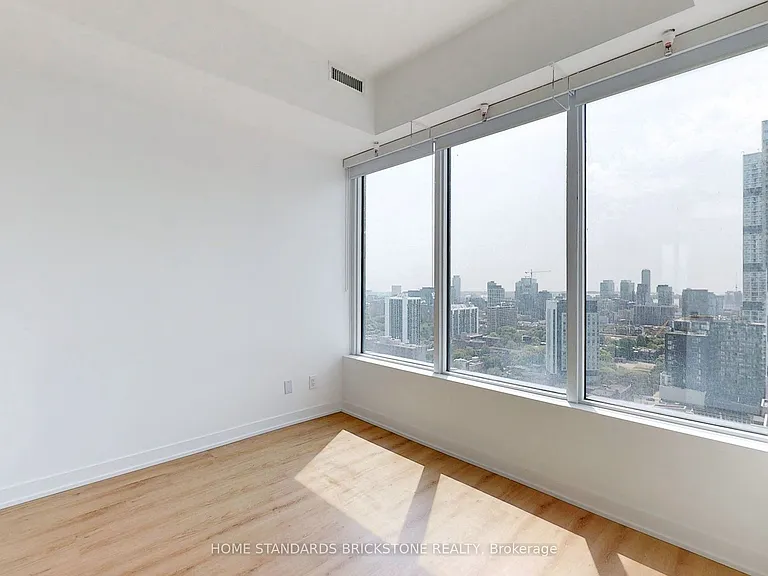 319 Jarvis St #2717 — Photo 14