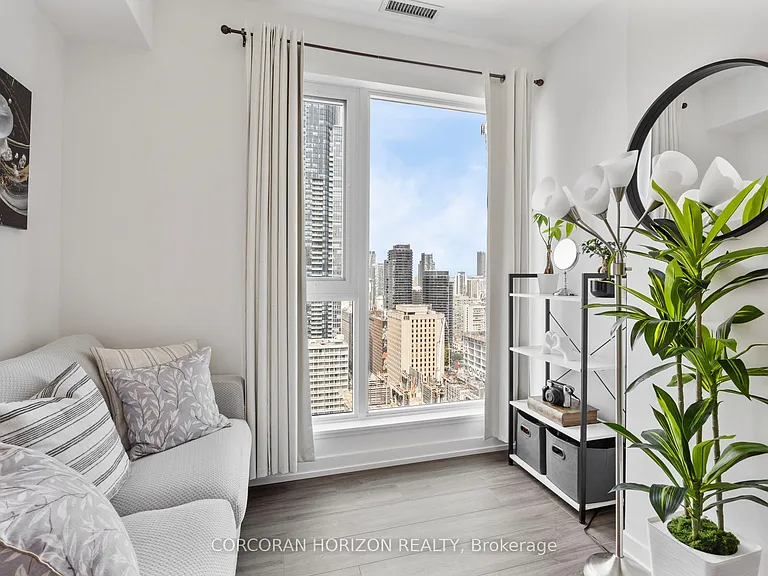 20 Edward St #Penthouse 1 — Photo 25